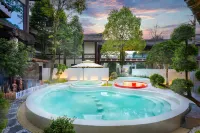 TELLUS Qingchengshan Hot Spring Hotel