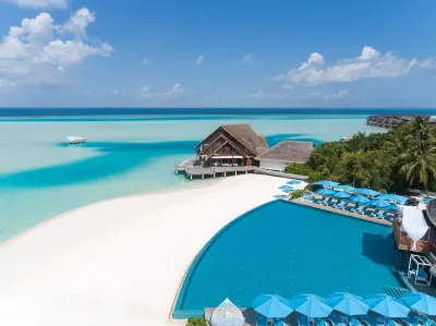 Anantara Dhigu Maldives Resort Hotel a 