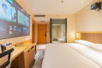 City Comfort Inn Hotel (Luohe Railway Station Changjian Junyuefu)