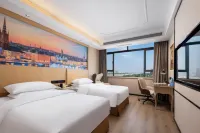 Vienna Classic Hotel (Nanchang Jiefang West Road Xinjia'an Metro Station)