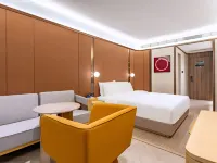 yilong Hotel (Beijing  National Library Subway Station) Hotels in der Nähe von Hauptstadt-Hallenstadion