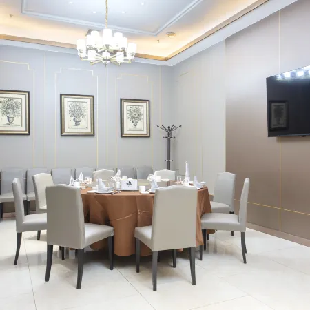 Great Wall Hotel