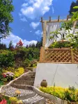 Wawushan Huayu Courtyard B&B (Ya Nu Lake Branch)