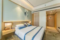 Century Runhua Hotel
