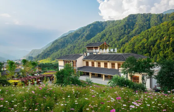 石棉孟獲城雲棲谷度假酒店