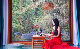 NARKA Hot Springs Resort Hotel