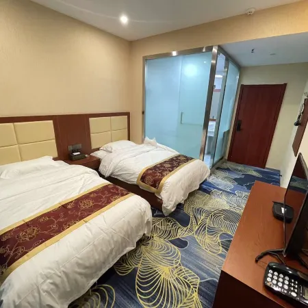 Bohu Danfeng Hotel