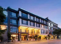 Dali Junbo Haiyue Seaview Hotel Hotels near Rock Garden