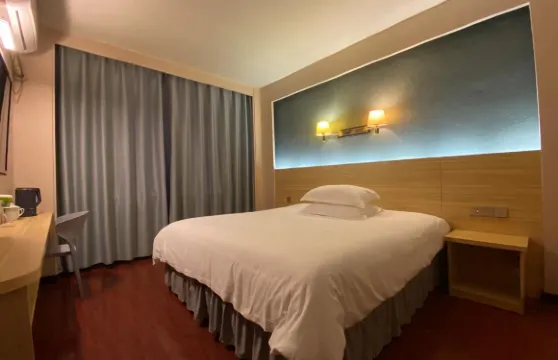 蘭溪喜悦假日酒店（中洲公園店）