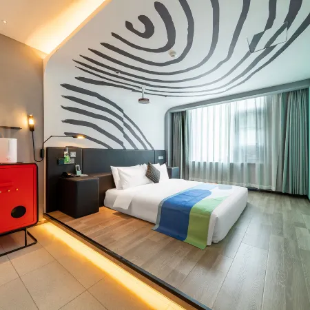 Lhasa Potala Palace Barkhor Street LanOuShangPin Hotel