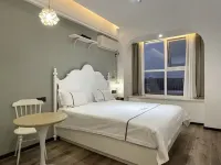 Guishi. Xiaoshiji Designer Hotel (Changqing University Town) Hotels near Qilu University of Technology (Daxue Road)