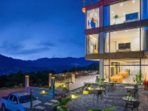 Yunshang Chenxi Wisdom Homestay (Longji Jinkeng Observation Deck) Hotels in Longsheng