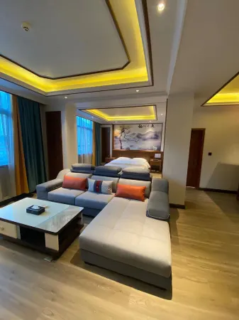 Dingjie Yuhuang Hotel