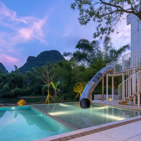 MeTown Resort (Yangshuo Ten-Mile Gallery Yulong River Branch)