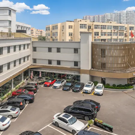 Mercure Qingdao Zhanqiao Railway Station