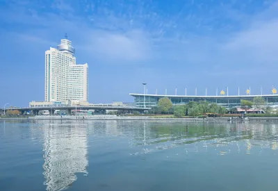 Shuguang International Hotel Hotel in zona Hongshan Forest Zoo