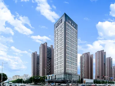 Lavande Hotel (Shenyang Railway Station Baogong North Street Subway Station) Hotels in Bei 1st rd/Wanda Plaza