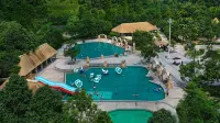 Xinfeng Utop Spring Primeval Forest Resorts