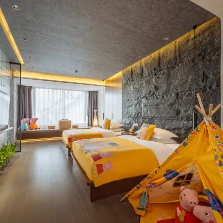 Floral Hotel · Huoshan Daijian Yinshe Hotel (Nanyueshan Scenic Area)