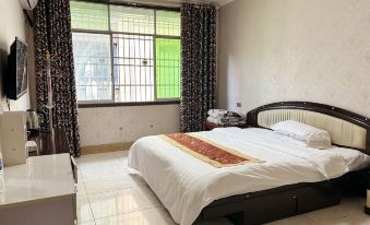 Yifan Business Hotel