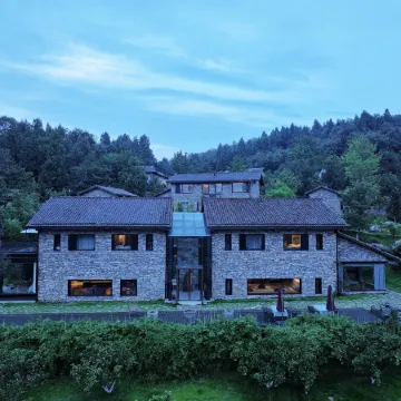 Nanchawan Stone House Homestay