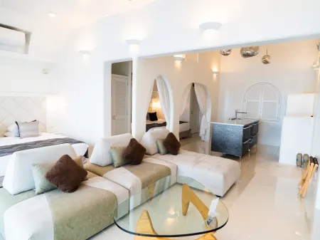 Yuki Suite Kourijima Отели рядом с достопримечательностью «Tiinuhama Beach»