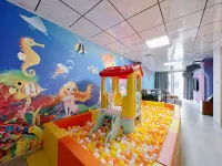 Huizhou Nankunshan Evian Four Seasons Dream Waterfront Swimming Pool Hot Spring Villa