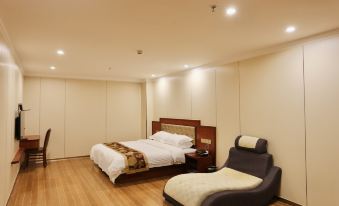 Xinghe Business Hotel