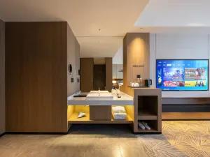 The GiorgioMorandi Hotels (Linyi Hedong Wuyue Plaza)