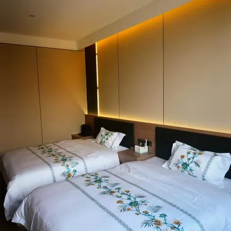 Linyiyuan Express Hotel