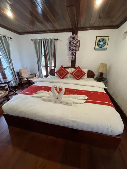 Luang Prabang - Villa Ouis Namkhan Riverside 2