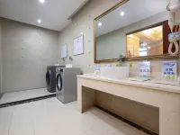 Vienna Hotel (Xiangtan East Railway Station) - 3-Star