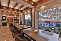 Lakhey Hotel - breakfast