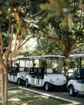 Peacock Beach Resort and Spa - parking