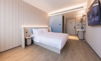 HanTing Hotel (Foshan Qiandenghu Yihaigang)