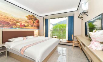 Carlton Hotel (Longtan Park)