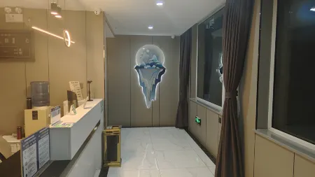 Xinyuan Hotel Отели в г. Фаншань