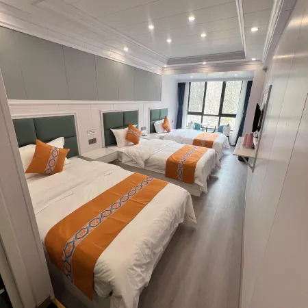 Yajiang Yashang Business Hotel