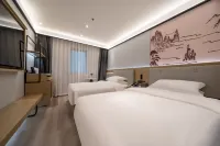 โรงแรมเวอติง (วัดจิงอัน ถนนปักกิ่งตะวันตก เซี่ยงไฮ้) โรงแรมใกล้The Great Affection of Liuhuizhi Toward the Book Collecting Tower