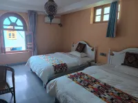 Pengjing Homestay (Kashgar Xiangfei Yuan Scenic Area)