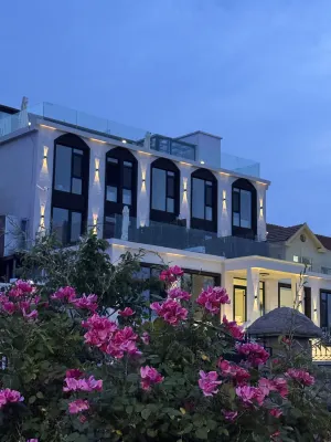 Muqingsenyu Homestay Отели рядом с достопримечательностью «Лумофонная дыра»