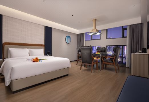 FORMONT 호텔 현대식 로비