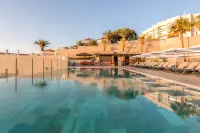 Catalonia Punta del Rey - Pools