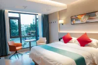 Xunwu Yijia Business Hotel