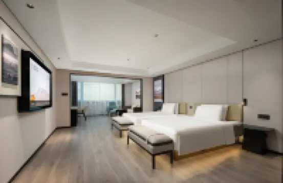 Atour Hotel Qidong Fenghuanghui Renmin West Road