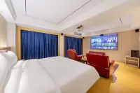 โรงแรมคลิเวีย - 4 ดาว