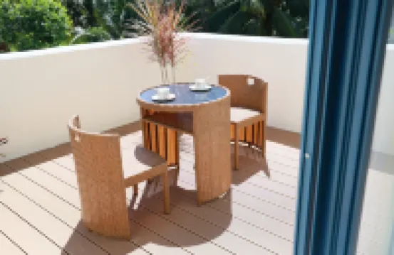 Qianxun Homestay (Riyue Bay)