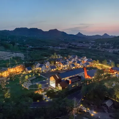 Wumingjing · Huigu Homestay Hotels near Mengyindaigudimaolvyou Sceneic Area