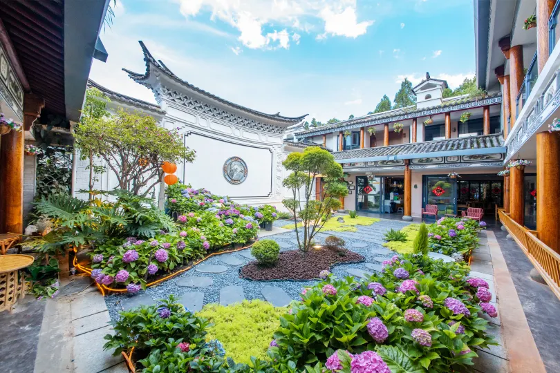 Dali Longxingyuan Garden Hotel