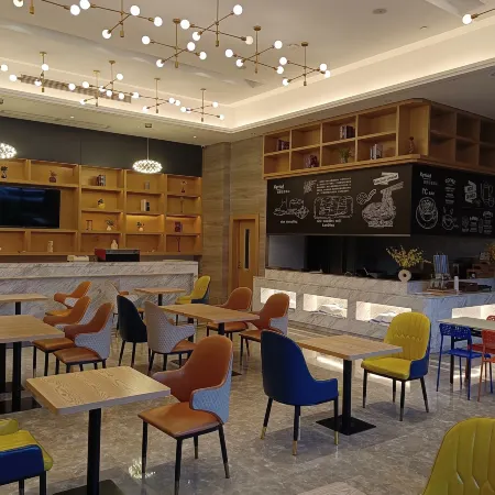 Kyriad Marvelous Hotel Luoding Ring City East Road
